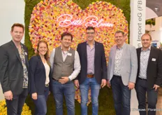 The team of Flora Blumen, which brings flowers from many growers to many German florists under the brand name Beste Blumen